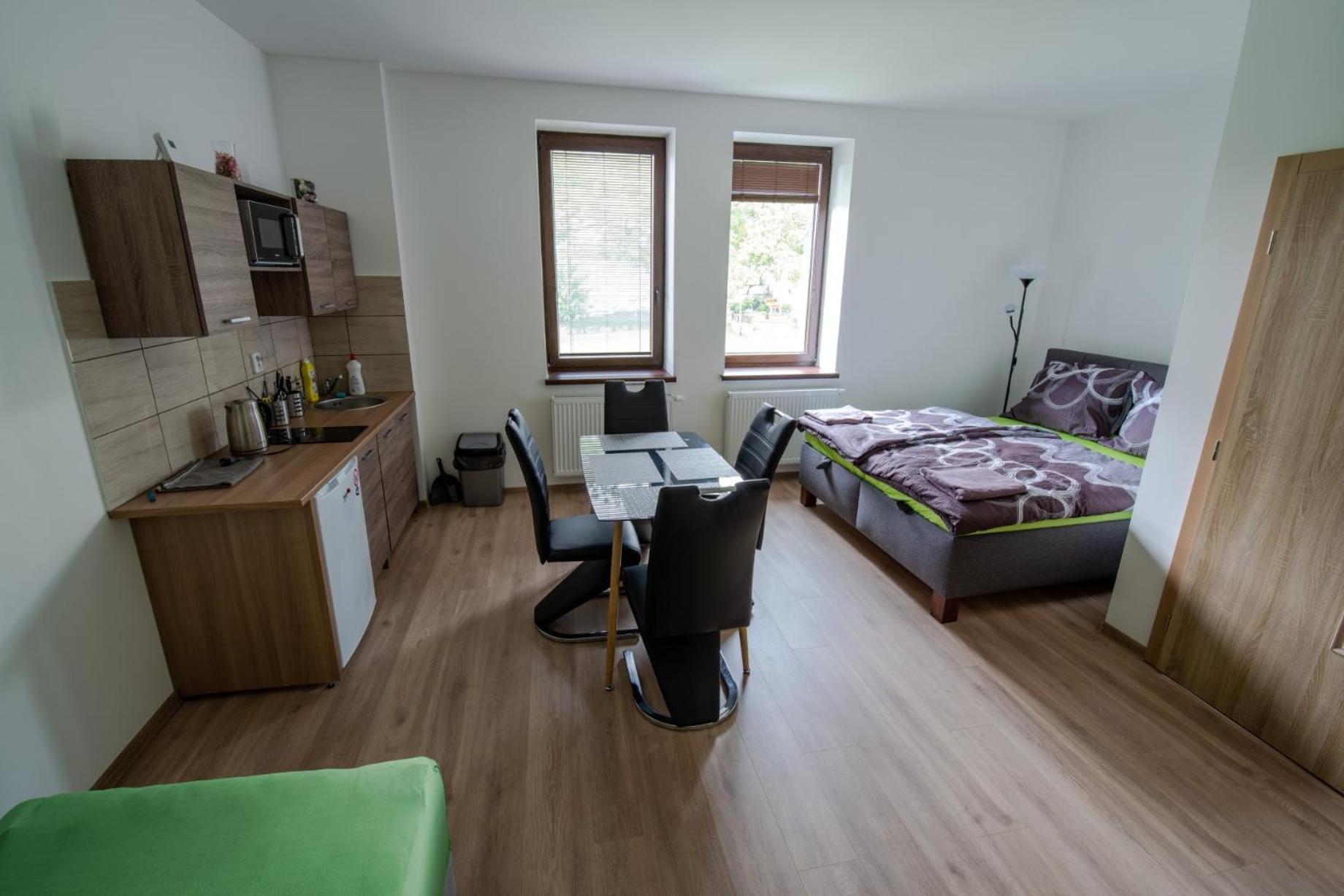 Apartmany U Prochazku Horovicky Exterior photo